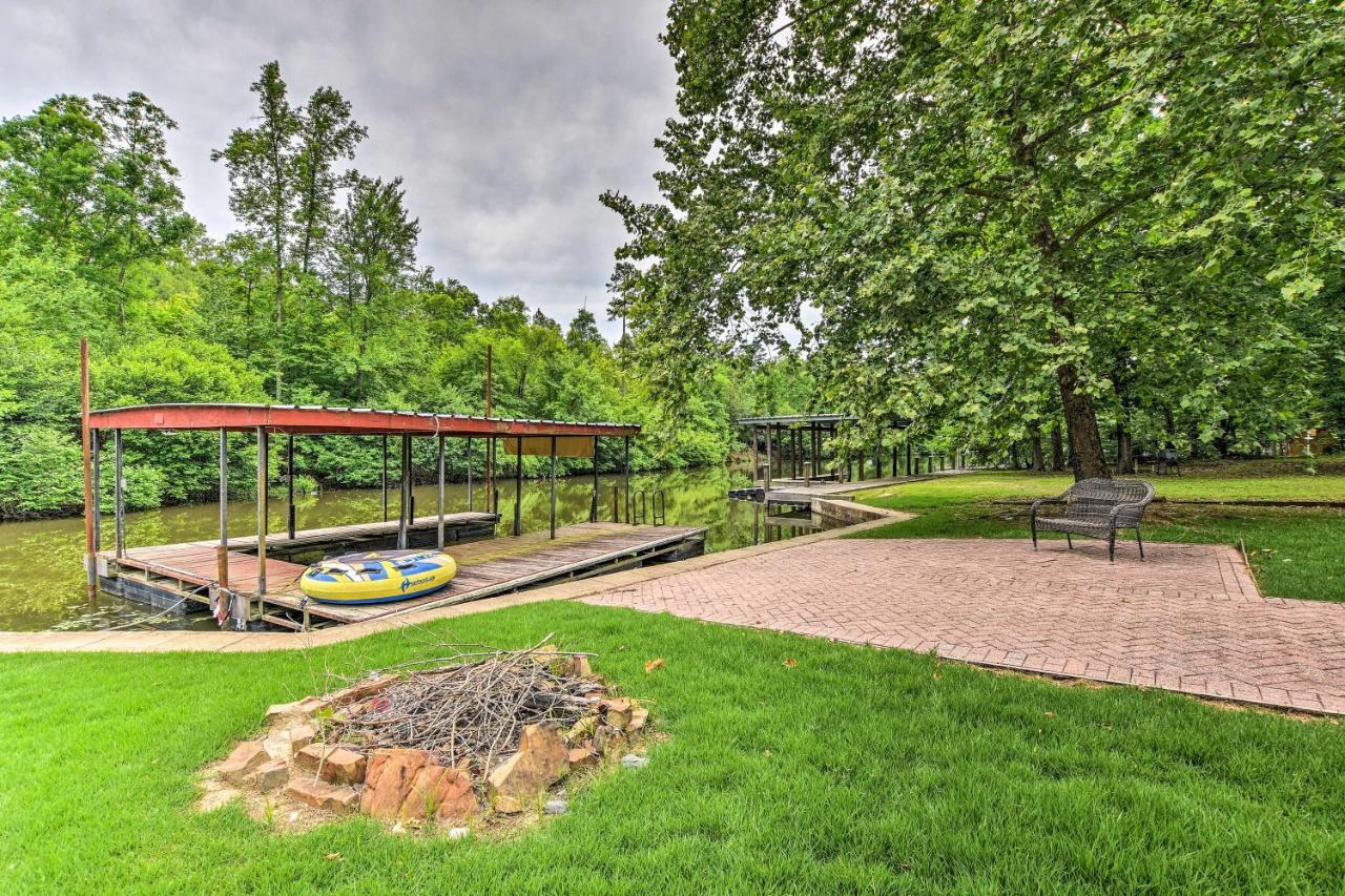 Hot Springs Vacation Rental Home On Lake Hamilton Exterior photo